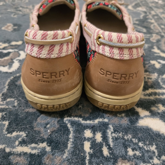 NWOT Floral Sperrys - Picture 4 of 9